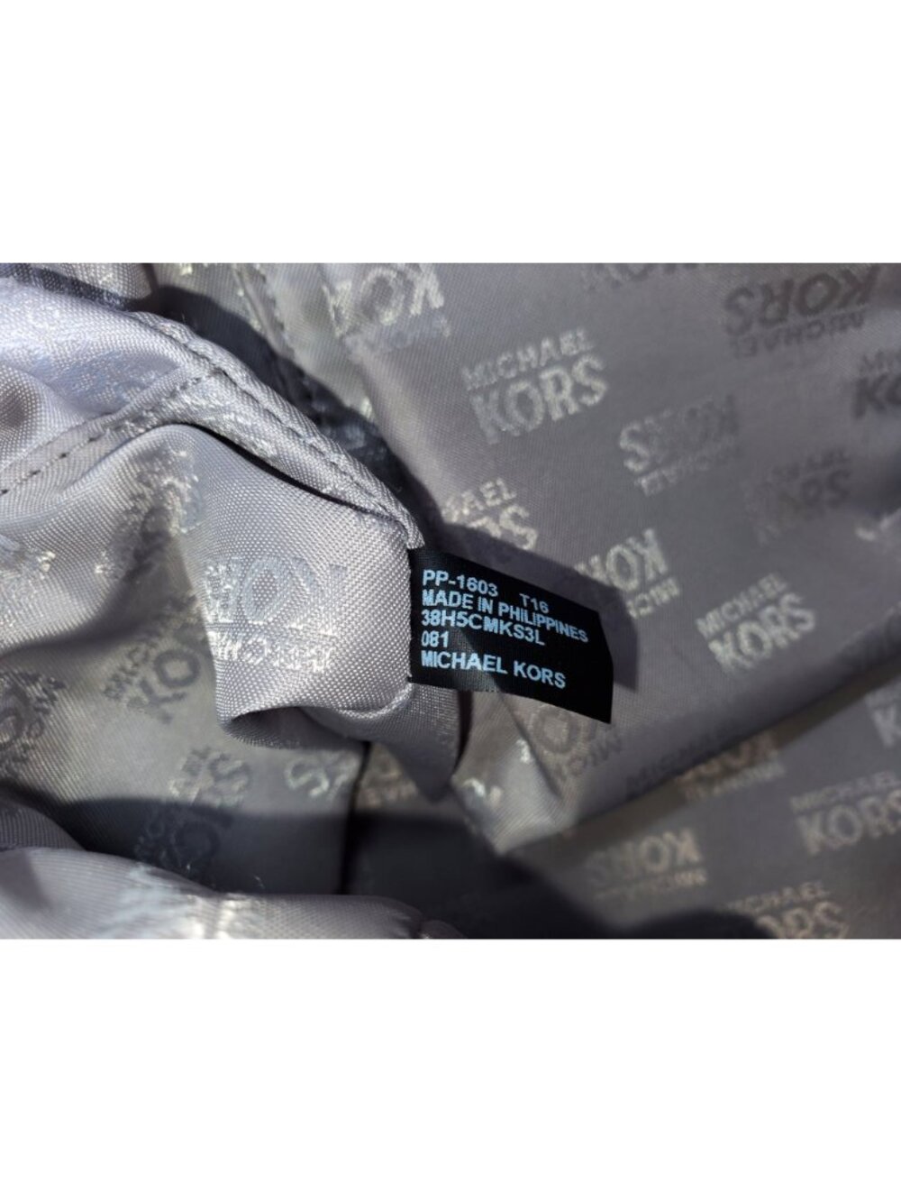 Michael Kors Women's Grey Leather Dome Satchel 1522 - Picture 9 of 15